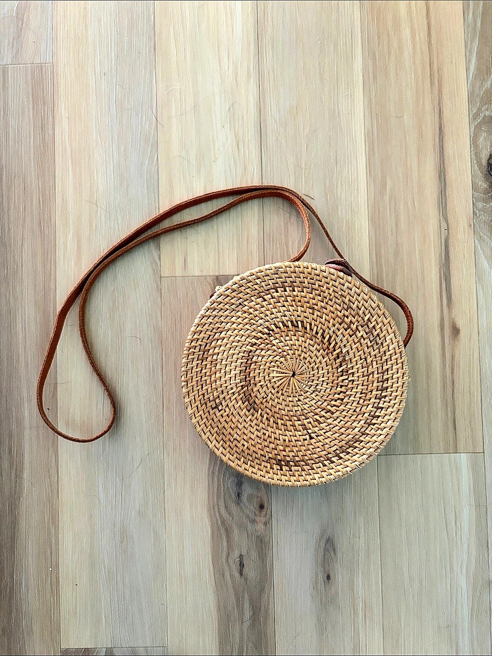 Woven Round Crossbody Bag in Brown